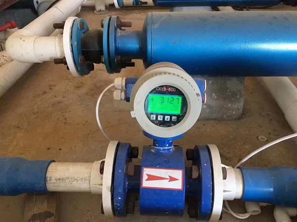 流量计现场图